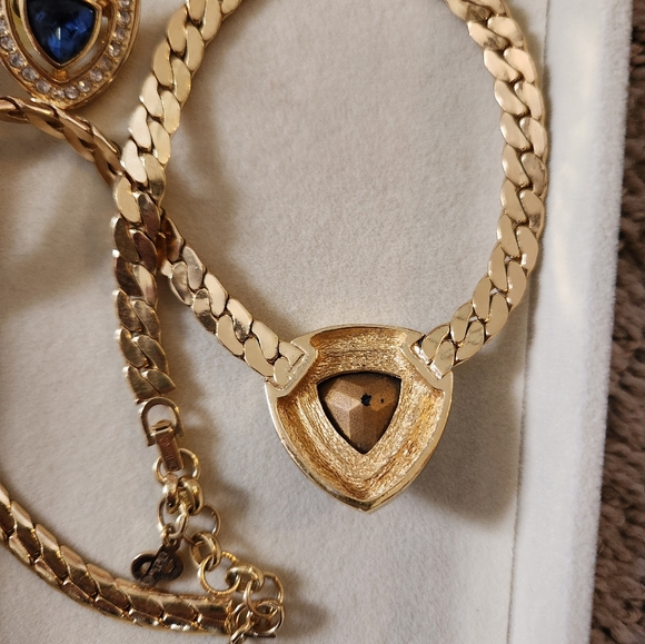 CHRISTIAN DIOR VINTAGE SNAKE CHAIN BLUE CRYSTAL CENTERPIECE CHOKER AND EARRINGS - Picture 6 of 7